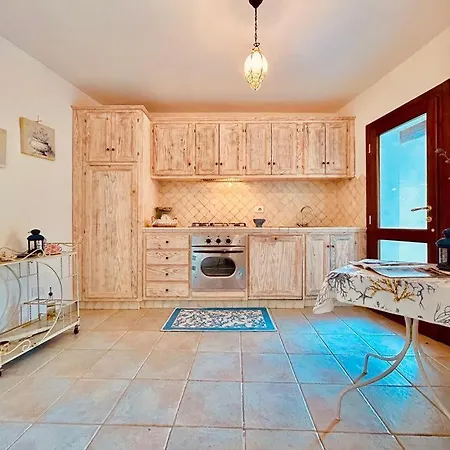 Prázdninový dům Baja Sardinia Olbia *
